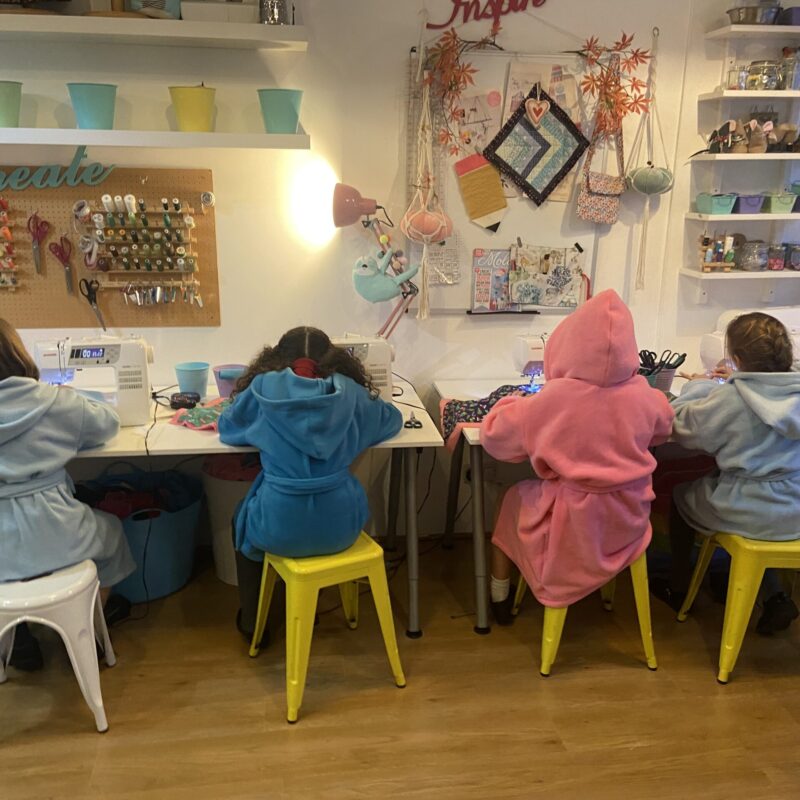 Monday Creative Club 5-6pm